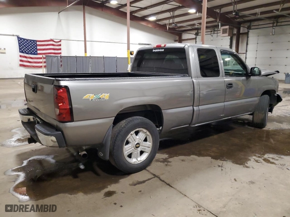2006 Chevrolet Silverado 1500 LT1 with VIN 2GCEK19V161323555, listed as a Copart auction lot 70582024 with 152,539 mi miles and Salvage Title. Bid and sale history available at carsss.com. Image 3.