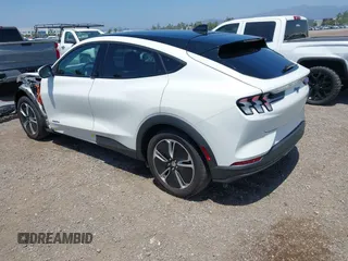 2021 Ford Mustang Mach-E Select z VIN 3FMTK1RM1MMA49774, wystawiony jako IAAI lot #42462914 z przebiegiem 16 754 mil mil oraz . Historia ofert i sprzedaży dostępna na DreamBid. Obrazek 3.