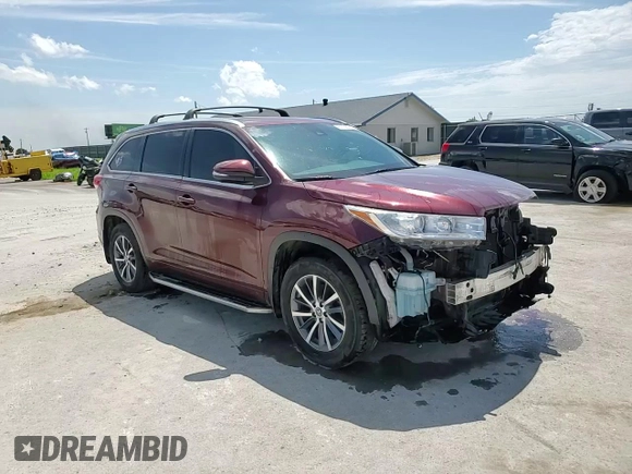2017 Toyota Highlander XLE с VIN 5TDJZRFH0HS440367, выставлен на аукционе Copart как лот 61135715 с пробегом 125 959 миль миль и Списание • Salvage title. История ставок и продаж доступна на DreamBid. Изображение 14.