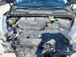 2017 Ford Escape SE with VIN 1FMCU9G99HUD03370, listed as a IAAI auction lot 41700809 with 136,575 mi miles. Bid and sale history available at carsss.com. Image 10.