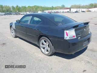 2008 Dodge Charger R/T with VIN 2B3LA53H18H257735, listed as a IAAI auction lot 42136677 with 224,754 mi miles and . Bid and sale history available at carsss.com. Image 3.
