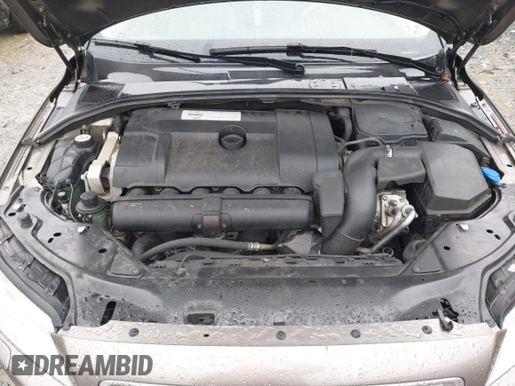 2011 Volvo S80 3.2L with VIN YV1940AS2B1148864, listed as a IAAI auction lot 41721256 with 92,714 mi miles. Bid and sale history available at carsss.com. Image 10.