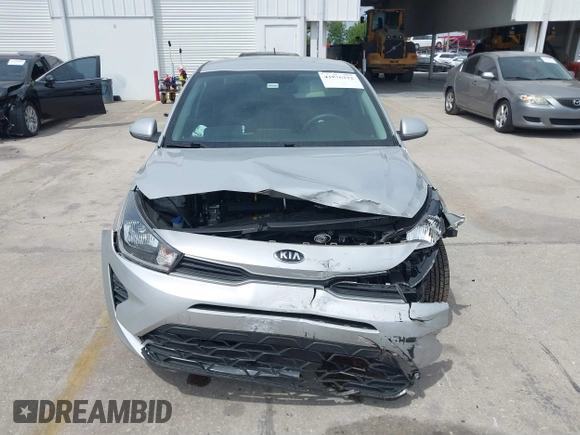 2021 Kia Rio LX with VIN 3KPA24AD1ME372886, listed as a IAAI auction lot 41876332 with 39,665 mi miles and . Bid and sale history available at DreamBid. Image 12.