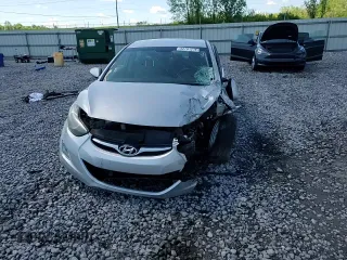 2013 Hyundai Elantra GLS с VIN KMHDH4AE2DU881886, выставлен на аукционе Copart как лот 52781275 с пробегом 64 252 миль миль и Списание • Salvage title. История ставок и продаж доступна на DreamBid. Изображение 11.