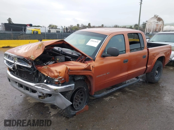 2000 Dodge Dakota Sport with VIN 1B7GG2AN7YS645552, listed as a IAAI auction lot 41811635 with 194,498 mi miles and . Bid and sale history available at carsss.com. Image 6.