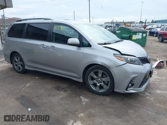2018 Toyota Sienna SE с VIN 5TDXZ3DC1JS919062, выставлен на аукционе IAAI как лот 42790530 с пробегом 107 040 миль миль и . История ставок и продаж доступна на DreamBid. Изображение 1.