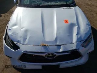 2022 Toyota Highlander LE z VIN 5TDBZRBH4NS246673, wystawiony jako Copart lot #40898463 z przebiegiem 2 366 mil mil oraz . Historia ofert i sprzedaży dostępna na DreamBid. Obrazek 12.