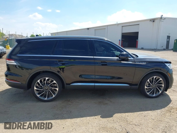 2020 Lincoln Aviator Reserve with VIN 5LM5J7XC7LGL37068, listed as a IAAI auction lot 42242173 with 40,714 mi miles and . Bid and sale history available at DreamBid. Image 13.