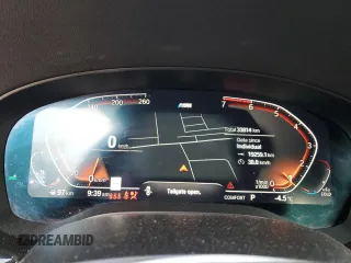 2022 BMW 5 Series 530i xDrive with VIN WBA13BJ01NCJ87578, listed as a Copart auction lot 85685994 with 33,814 mi miles and Salvage Title. Bid and sale history available at carsss.com. Image 9.