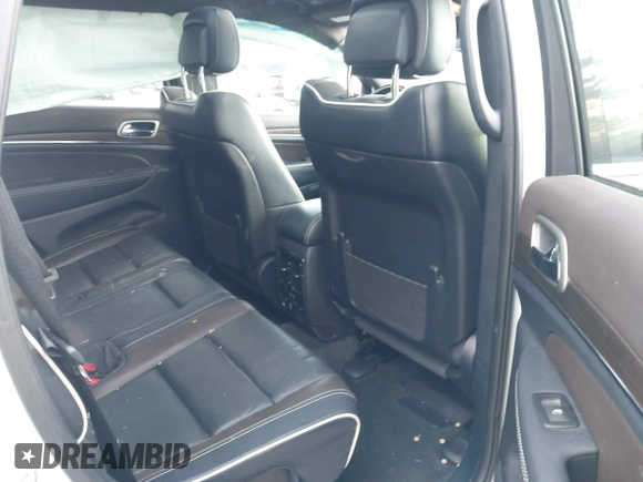 2017 Jeep Grand Cherokee Overland with VIN 1C4RJFCG3HC804190, listed as a IAAI auction lot 41010723 with 98,768 mi miles. Bid and sale history available at carsss.com. Image 8.