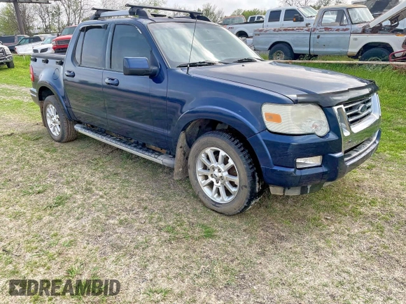 2007 Ford Explorer Sport Trac Limited z VIN 1FMEU53K07UB38463, wystawiony jako Copart lot #52647135 z przebiegiem Nie podano mil oraz Czysty tytuł • Clean title. Historia ofert i sprzedaży dostępna na DreamBid. Obrazek 1.