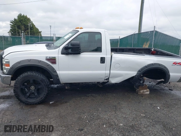 2008 Ford F-250 XL z VIN 1FTSF21RX8EE28091, wystawiony jako IAAI lot #41854496 z przebiegiem 221 483 mil mil oraz . Historia ofert i sprzedaży dostępna na DreamBid. Obrazek 15.