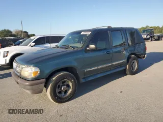 1996 Ford Explorer XL z VIN 1FMDU34X8TUC18971, wystawiony jako Copart lot #52990665 z przebiegiem 138 526 mil mil oraz Szkody całkowita. Historia ofert i sprzedaży dostępna na DreamBid. Obrazek 1.