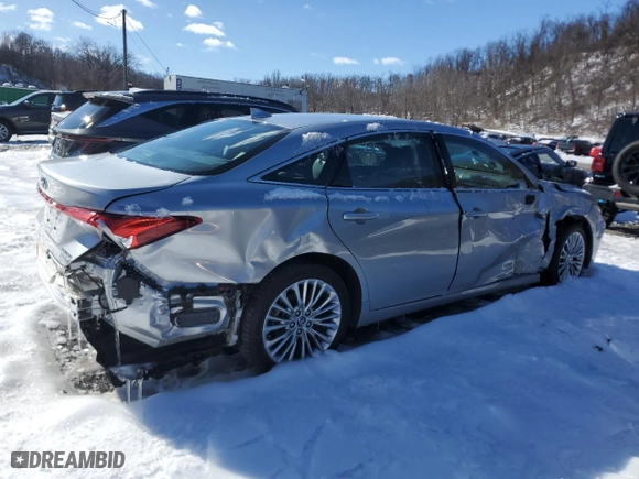 2020 Toyota Avalon Hybrid Limited with VIN 4T1D21FB7LU014867, listed as a Copart auction lot 45559885 with 82,708 mi miles and Salvage Title. Bid and sale history available at carsss.com. Image 3.