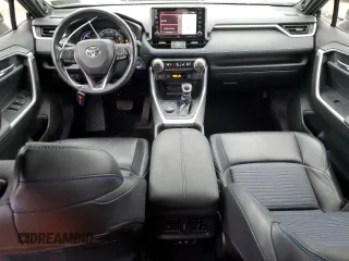 2020 Toyota RAV4 Hybrid XSE with VIN JTME6RFV3LD502316, listed as a Copart auction lot 43389425 with 39,670 mi miles and Salvage Title. Bid and sale history available at carsss.com. Image 8.