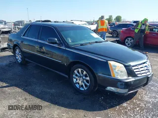 2008 Cadillac DTS 1SC with VIN 1G6KD57Y08U184384, listed as a IAAI auction lot 41974882 with 158,372 mi miles and . Bid and sale history available at carsss.com. Image 1.