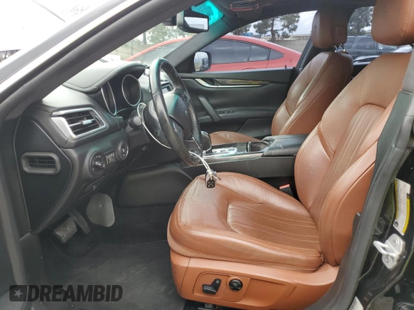 2015 Maserati Ghibli z VIN ZAM57XSA7F1148872, wystawiony jako Copart lot #48454165 z przebiegiem 72 232 mil mil oraz Szkoda całkowita • Salvage title. Historia ofert i sprzedaży dostępna na DreamBid. Obrazek 7.