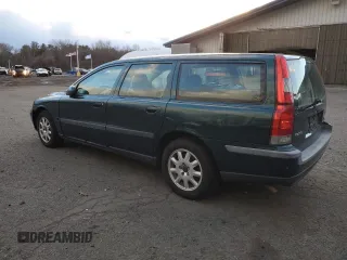 2002 Volvo V70 with VIN YV1SW61R621262281, listed as a Copart auction lot 87211344 with 279,549 mi miles and Non Repairable. Bid and sale history available at carsss.com. Image 2.