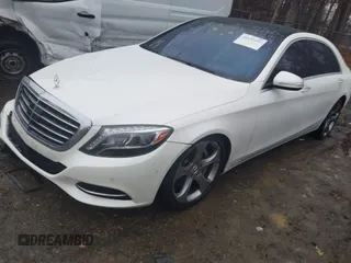 2014 Mercedes-Benz S-Class S 550 with VIN WDDUG8CBXEA052428, listed as a IAAI auction lot 41132291 with 1 mi miles. Bid and sale history available at carsss.com. Image 17.