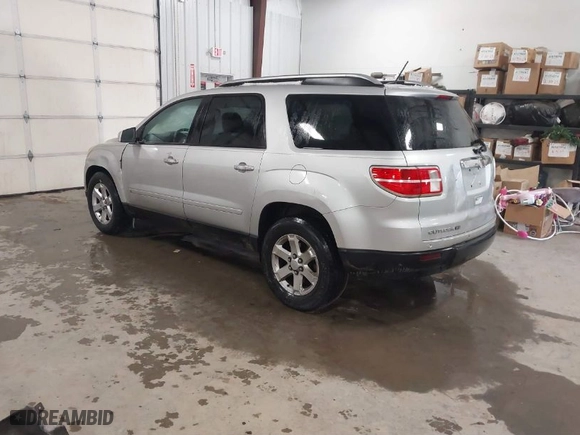 2009 Saturn Outlook XE with VIN 5GZER13D19J147949, listed as a IAAI auction lot 41529550 with 211,309 mi miles. Bid and sale history available at carsss.com. Image 3.