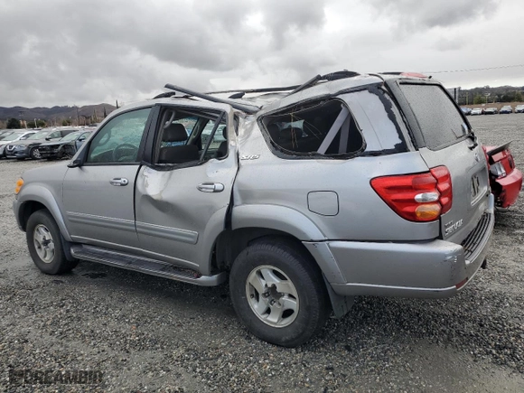 2003 Toyota Sequoia SR5 with VIN 5TDBT44A83S155424, listed as a Copart auction lot 42035235 with 278,674 mi miles and Salvage Title. Bid and sale history available at carsss.com. Image 2.