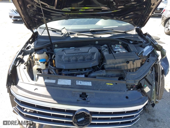 2018 Volkswagen Passat 2.0T S with VIN 1VWAA7A33JC009677, listed as a IAAI auction lot 41796723 with 63,151 mi miles. Bid and sale history available at carsss.com. Image 10.