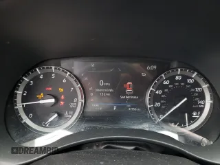2021 Toyota Highlander Limited z VIN 5TDDZRBH1MS524470, wystawiony jako Copart lot #55677145 z przebiegiem 47 955 mil mil oraz Szkoda całkowita • Salvage title. Historia ofert i sprzedaży dostępna na DreamBid. Obrazek 9.
