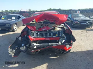 2018 Jeep Compass Latitude with VIN 3C4NJDBB2JT331384, listed as a IAAI auction lot 42293779 with 72,472 mi miles and . Bid and sale history available at DreamBid. Image 12.