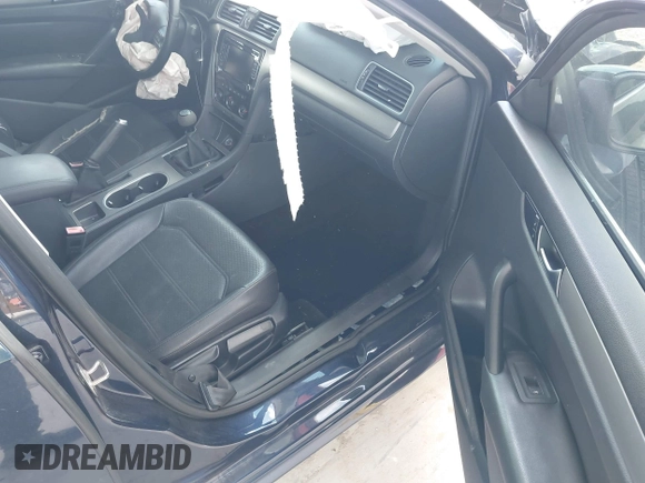 2015 Volkswagen Passat SE с VIN 1VWBV7A38FC047664, выставлен на аукционе IAAI как лот 42323467 с пробегом 225 663 миль миль и . История ставок и продаж доступна на DreamBid. Изображение 5.