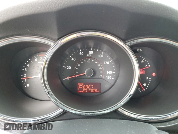 2012 Kia Sorento LX with VIN 5XYKTDA20CG188816, listed as a Copart auction lot 48737075 with 201,709 mi miles and Clean Title. Bid and sale history available at carsss.com. Image 9.
