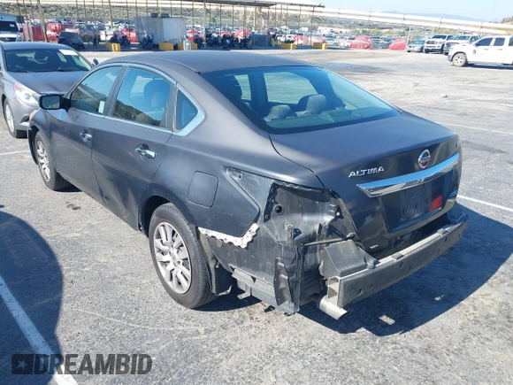 2013 Nissan Altima S with VIN 1N4AL3AP1DN419031, listed as a IAAI auction lot 42127791 with 129,254 mi miles and . Bid and sale history available at DreamBid. Image 3.