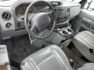 2011 Ford Econoline Cargo Commercial with VIN 1FTNE1EW2BDB24406, listed as a Copart auction lot 61331915 with 238,366 mi miles and Clean title. Bid and sale history available at DreamBid. Image 8.