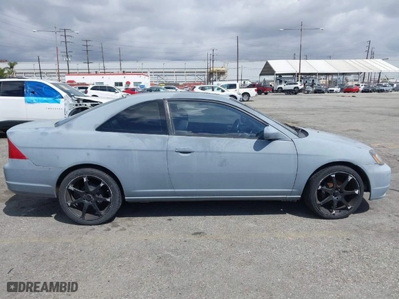 2001 Honda Civic EX with VIN 1HGEM22931L038194, listed as a IAAI auction lot 41916517 with 220,037 mi miles. Bid and sale history available at carsss.com. Image 12.