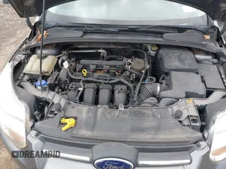 2014 Ford Focus SE with VIN 1FADP3F21EL193164, listed as a IAAI auction lot 41882924 with 122,469 mi miles. Bid and sale history available at carsss.com. Image 10.