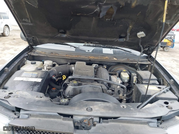 2002 Chevrolet TrailBlazer LS with VIN 1GNDT13SX22308464, listed as a IAAI auction lot 41225470 with 127,370 mi miles. Bid and sale history available at carsss.com. Image 10.