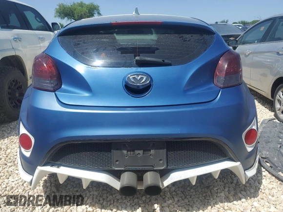 2016 Hyundai Veloster Turbo z VIN KMHTC6AEXGU261247, wystawiony jako Copart lot #52240215 z przebiegiem 137 238 mil mil oraz Czysty tytuł • Clean title. Historia ofert i sprzedaży dostępna na DreamBid. Obrazek 6.