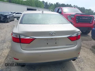 2015 Lexus ES 330 with VIN JTHBK1GG1F2157625, listed as a IAAI auction lot 42102389 with 126,582 mi miles and . Bid and sale history available at DreamBid. Image 16.