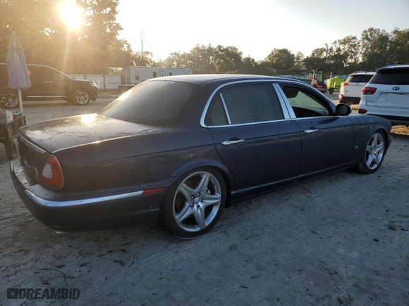 2007 Jaguar XJ with VIN SAJWA79B37SH18598, listed as a Copart auction lot 76253764 with 0 mi miles and Salvage Title. Bid and sale history available at carsss.com. Image 3.