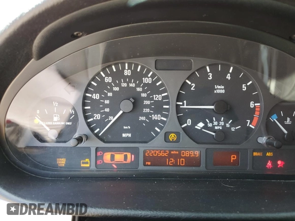2002 BMW 3 Series 325xi z VIN WBAEU33442PF69437, wystawiony jako Copart lot #70657644 z przebiegiem 220 562 mil mil oraz Szkoda całkowita • Salvage title. Historia ofert i sprzedaży dostępna na DreamBid. Obrazek 9.