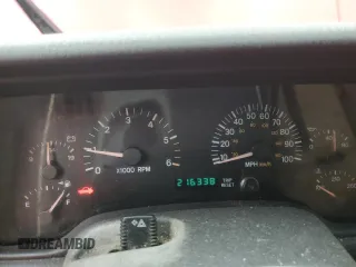 2001 Jeep Cherokee Sport with VIN 1J4FT48S41L570480, listed as a Copart auction lot 56123925 with 216,338 mi miles and Salvage title. Bid and sale history available at DreamBid. Image 9.