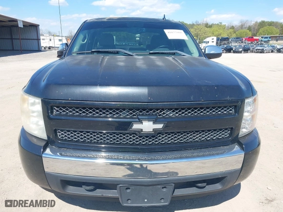 2008 Chevrolet Silverado 1500 LTZ with VIN 2GCEK133381166105, listed as a IAAI auction lot 41877995 with 224,953 mi miles. Bid and sale history available at carsss.com. Image 6.