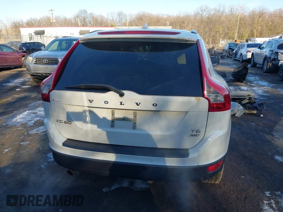 2013 Volvo XC60 T6 z VIN YV4902DZ1D2370635, wystawiony jako IAAI lot #41314514 z przebiegiem 171 696 mil mil oraz . Historia ofert i sprzedaży dostępna na DreamBid. Obrazek 17.