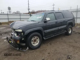 2002 Chevrolet Suburban LT with VIN 3GNGK26U62G171646, listed as a Copart auction lot 43416375 with 233,392 mi miles and Salvage Title. Bid and sale history available at carsss.com. Image 1.