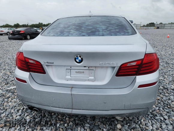 2014 BMW 5 Series 528i z VIN WBA5A5C5XED510652, wystawiony jako Copart lot #59841625 z przebiegiem 69 260 mil mil oraz Nie do naprawy • Non repairable. Historia ofert i sprzedaży dostępna na DreamBid. Obrazek 6.