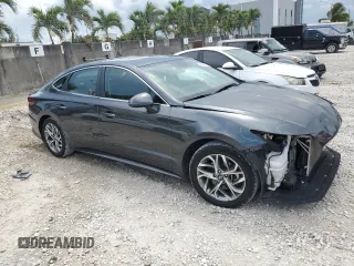 2023 Hyundai Sonata SEL z VIN KMHL64JA4PA322263, wystawiony jako Copart lot #55562385 z przebiegiem 32 979 mil mil oraz Nie do naprawy • Non repairable. Historia ofert i sprzedaży dostępna na DreamBid. Obrazek 4.