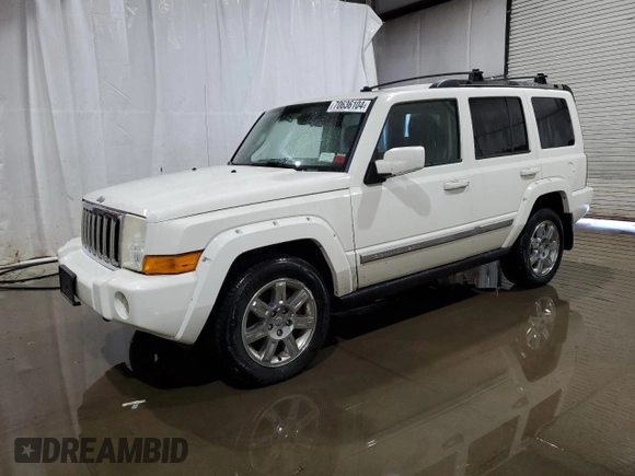 2010 Jeep Commander Limited z VIN 1J4RG5GTXAC109320, wystawiony jako Copart lot #70636104 z przebiegiem 160 011 mil mil oraz Szkoda całkowita • Salvage title. Historia ofert i sprzedaży dostępna na DreamBid. Obrazek 1.