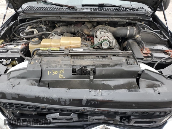 2001 Ford Excursion Limited with VIN 1FMSU43F51EB75087, listed as a Copart auction lot 54844495 with 290,096 mi miles and Salvage Title. Bid and sale history available at DreamBid. Image 12.