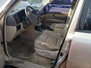2005 Toyota Land Cruiser with VIN JTEHT05J252070540, listed as a Copart auction lot 87591475 with 291,840 mi miles and Salvage Title. Bid and sale history available at carsss.com. Image 7.