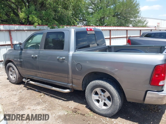 2009 Dodge 1500 SLT z VIN 1D3HB13T69S785965, wystawiony jako IAAI lot #42188507 z przebiegiem 225 314 mil mil oraz . Historia ofert i sprzedaży dostępna na DreamBid. Obrazek 14.