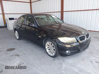 2011 BMW 3 Series 328i with VIN WBAPH7G54BNN07293, listed as a IAAI auction lot 42113254 with 128,118 mi miles. Bid and sale history available at carsss.com. Image 1.